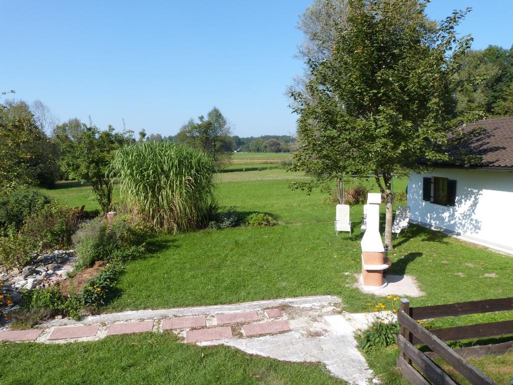 Chiemsee Comfort-Bungalow Mit Garten Rimsting Exterior photo